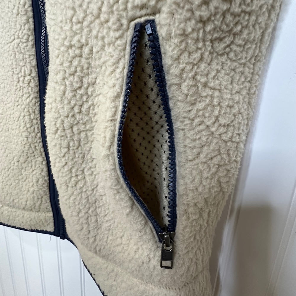 Patagonia Men's Synchilla Fleece Vest Oatmeal Beige Full Zip Pockets Size M‎ - Picture 6 of 12